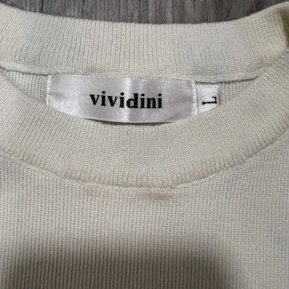 ❌SOLD❌White Vividini Crop Top - Picture 2 of 3